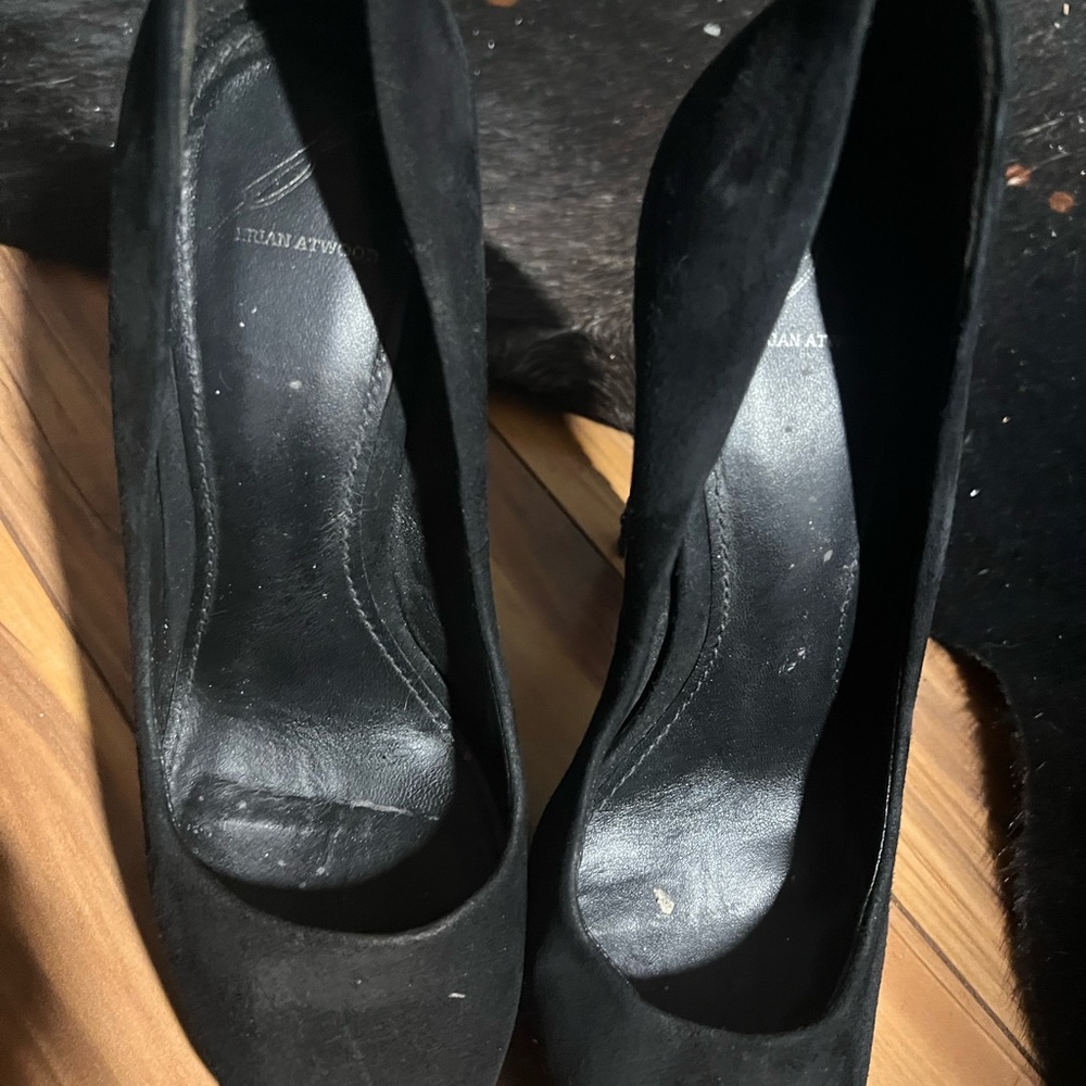 Brian Atwood Crystal embellish suede pumps - Picture 4 of 5